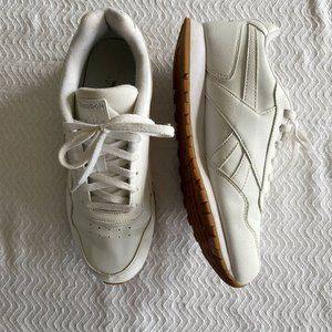 Reebok Women's White Harman Classic Running Shoes